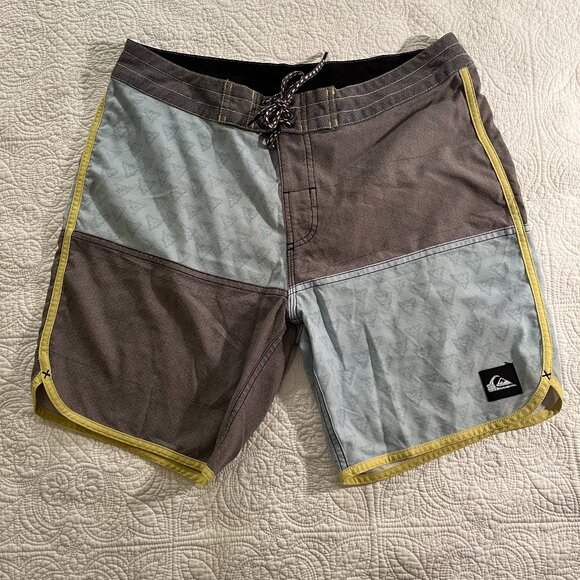 Quiksilver Board Shorts – Patchwork Gray/Blue with Yellow Trim (Size 32) - Picture 1 of 5